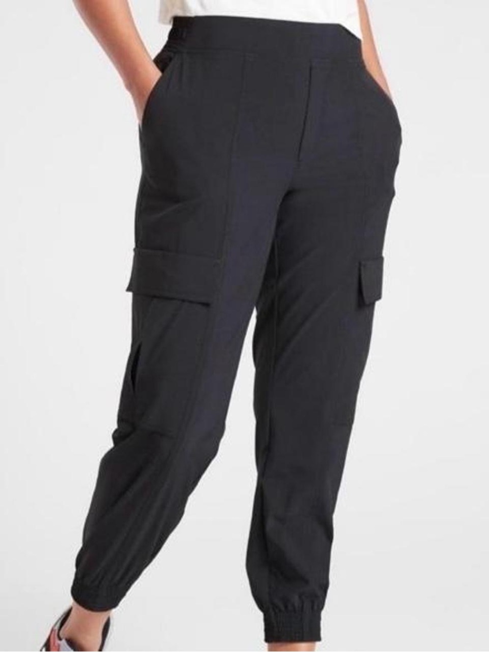 Athleta chelsea utility black Cargo Jogger Pants